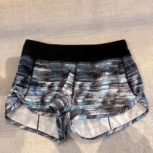 Super cute and cheap! Great condition! Size 12 Ivivva by Lululemon shorts